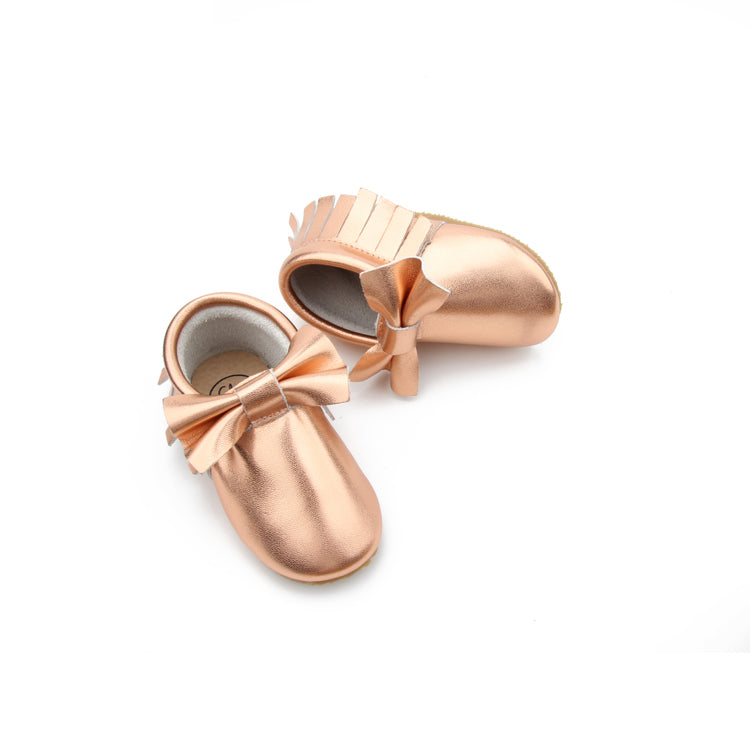 Classic bow hard bottom rose gold clay mocc